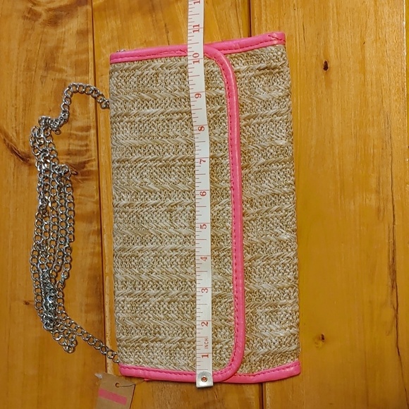 NWT Ardene Straw & Hot Pink Bag - Picture 7 of 11